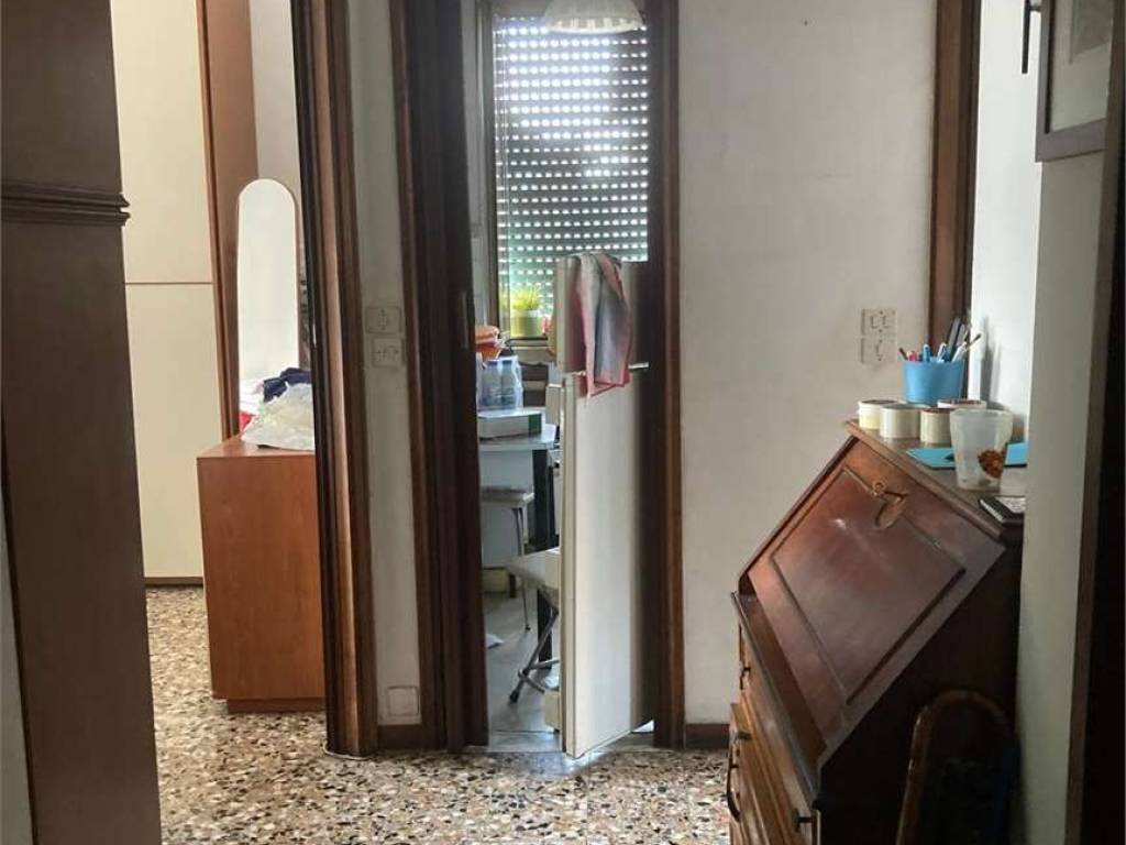 appartamento in vendita a Milano in zona Crescenzago