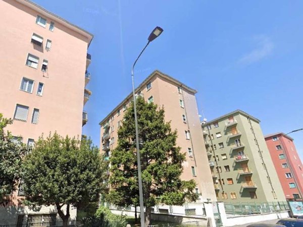 appartamento in vendita a Milano in zona Adriano