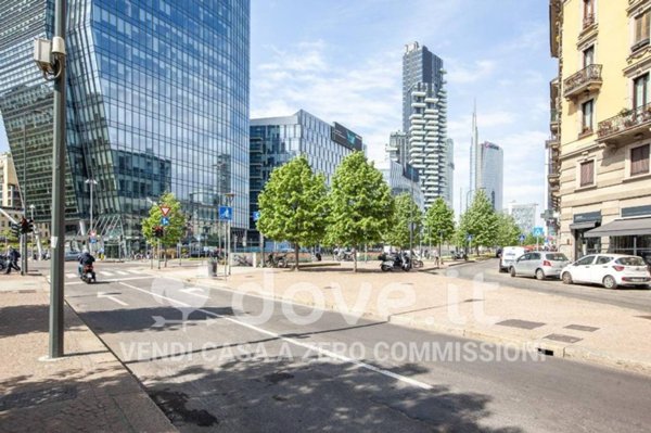 appartamento in vendita a Milano in zona Porta Garibaldi