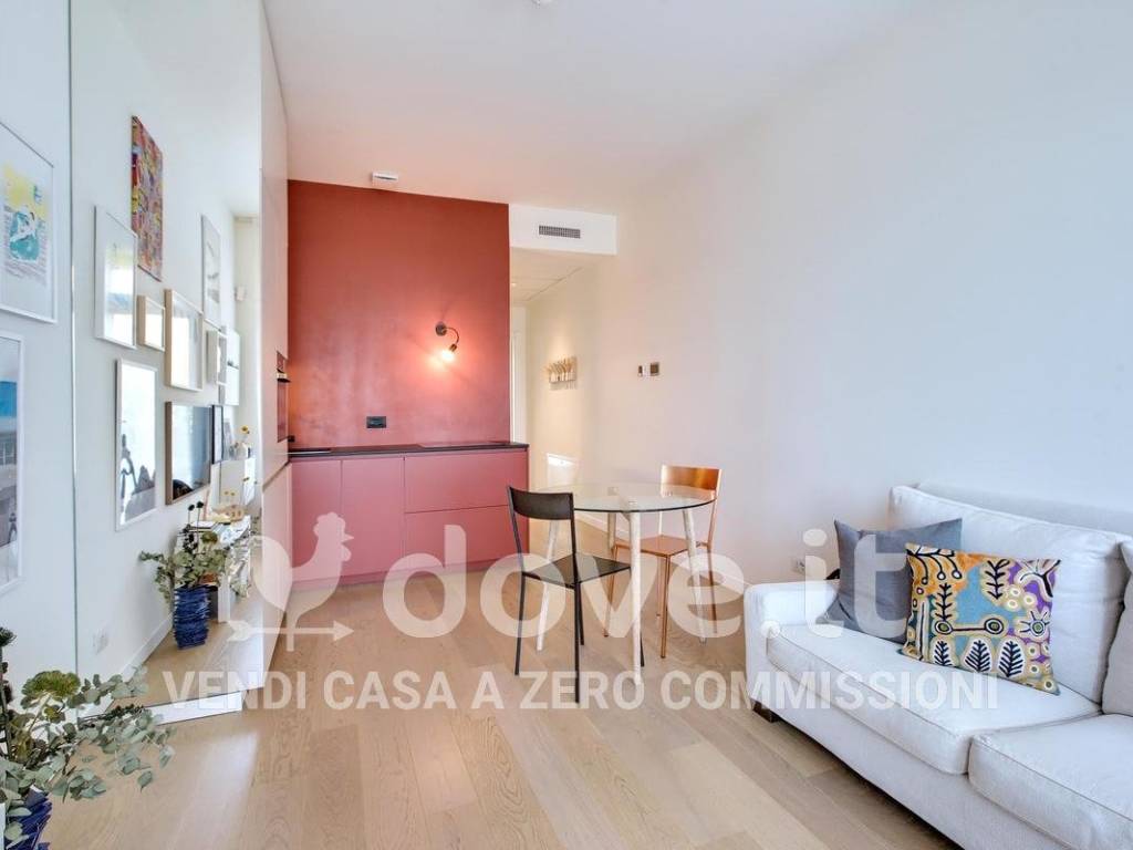 appartamento in vendita a Milano in zona Corvetto