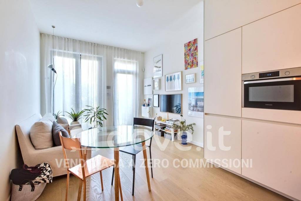appartamento in vendita a Milano in zona Corvetto