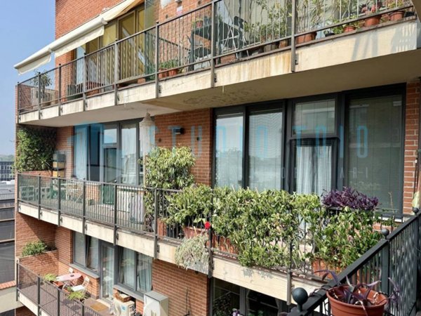 appartamento in vendita a Milano in zona Forlanini