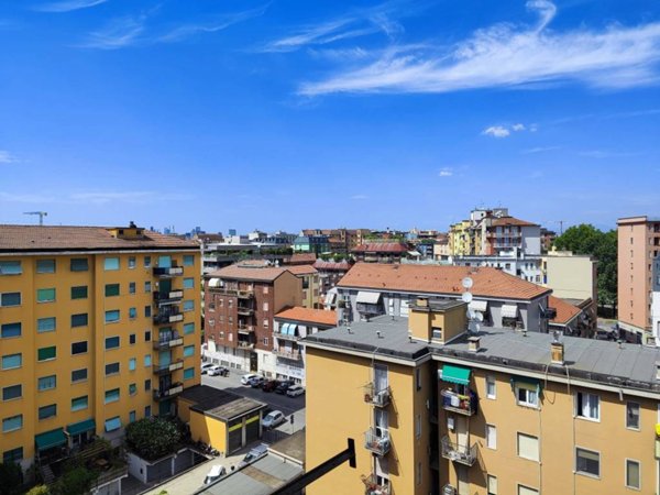 appartamento in vendita a Milano in zona Piazzale Lodi