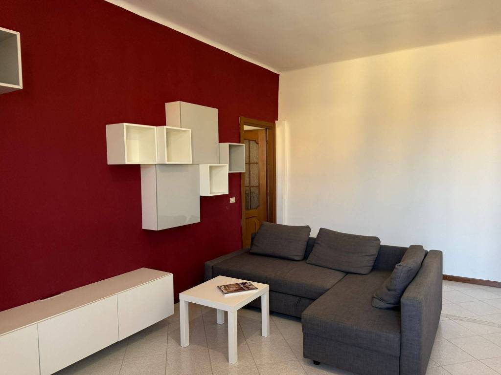 appartamento in vendita a Milano in zona Isola