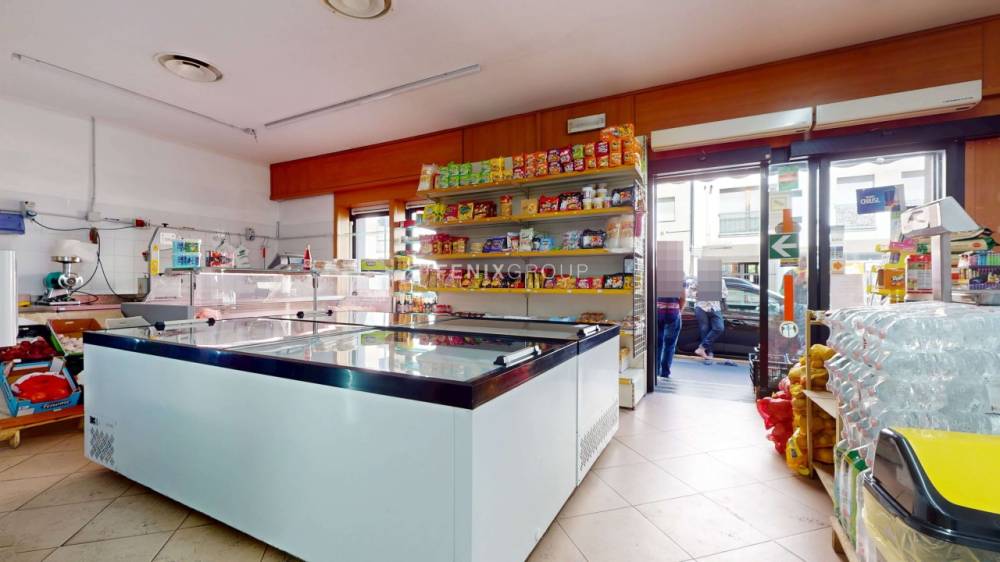 negozio in vendita a Milano in zona Loreto