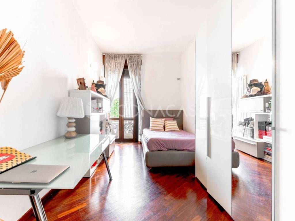 appartamento in vendita a Milano in zona Città Studi