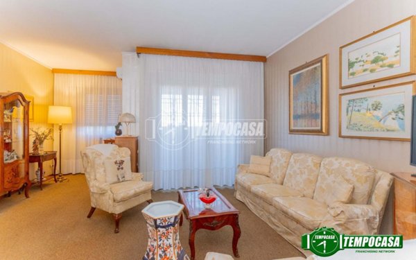 appartamento in vendita a Milano in zona Quarto Cagnino