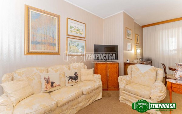 appartamento in vendita a Milano in zona Quarto Cagnino