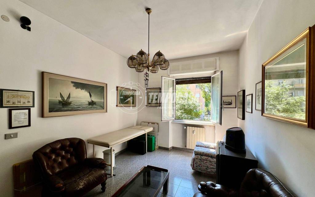 appartamento in vendita a Milano in zona Lambrate