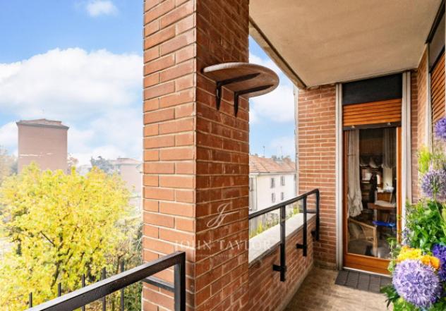 appartamento in vendita a Milano in zona Porta Genova