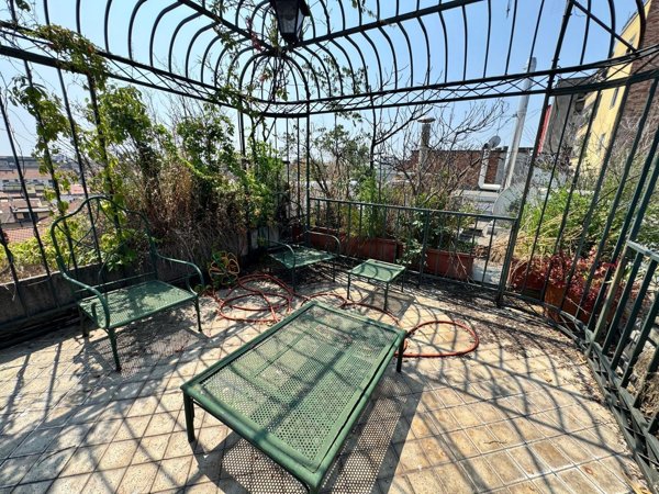 appartamento in vendita a Milano in zona Porta Romana