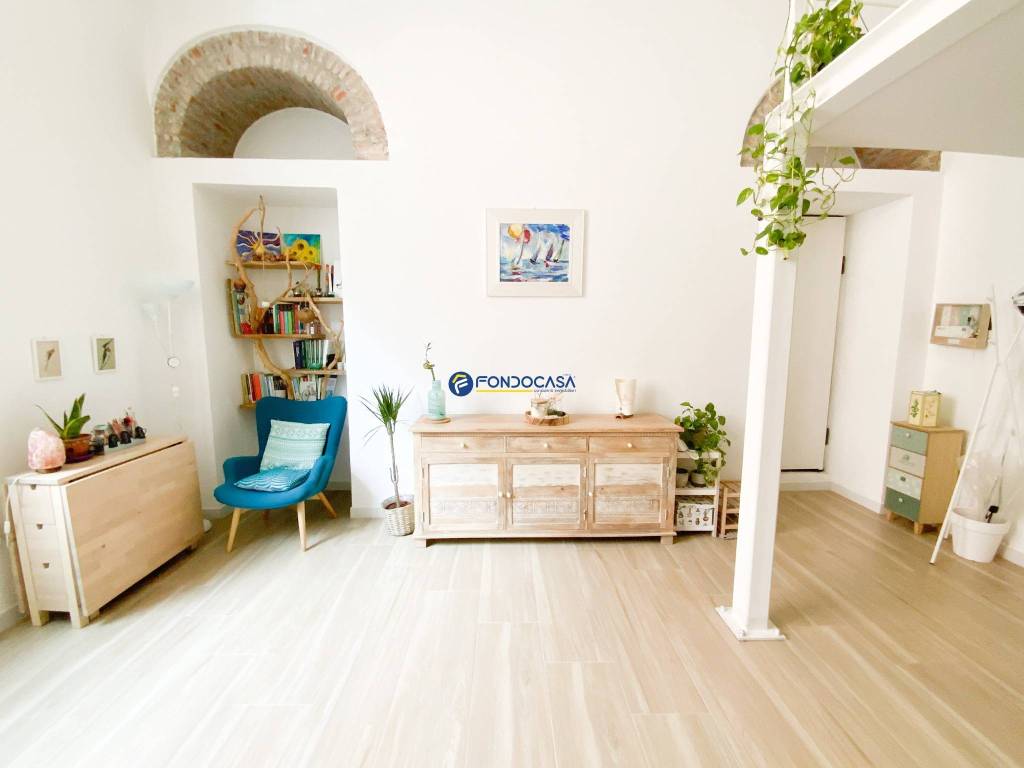appartamento in vendita a Milano in zona Porta Venezia