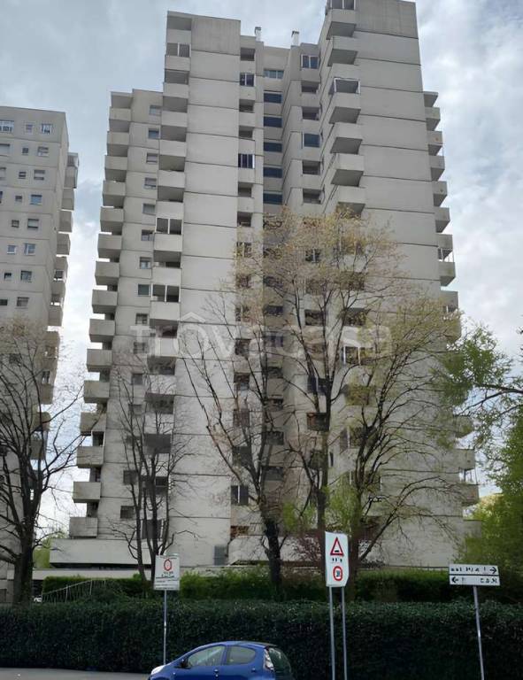 appartamento in vendita a Milano in zona Gratosoglio