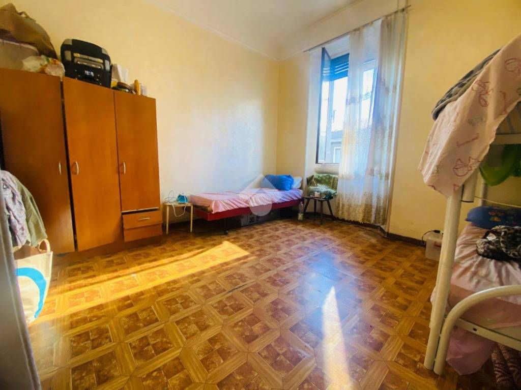 appartamento in vendita a Milano in zona Famagosta