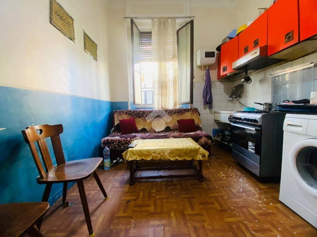 appartamento in vendita a Milano in zona Famagosta