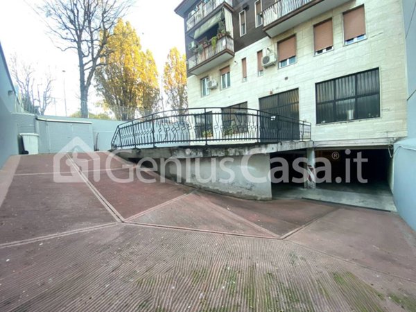 locale di sgombero in vendita a Milano in zona Dergano
