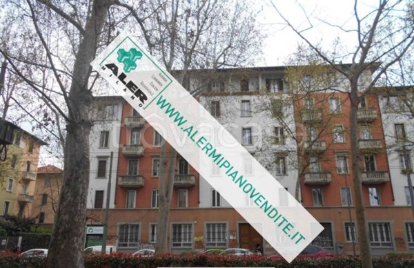 appartamento in vendita a Milano in zona Bocconi