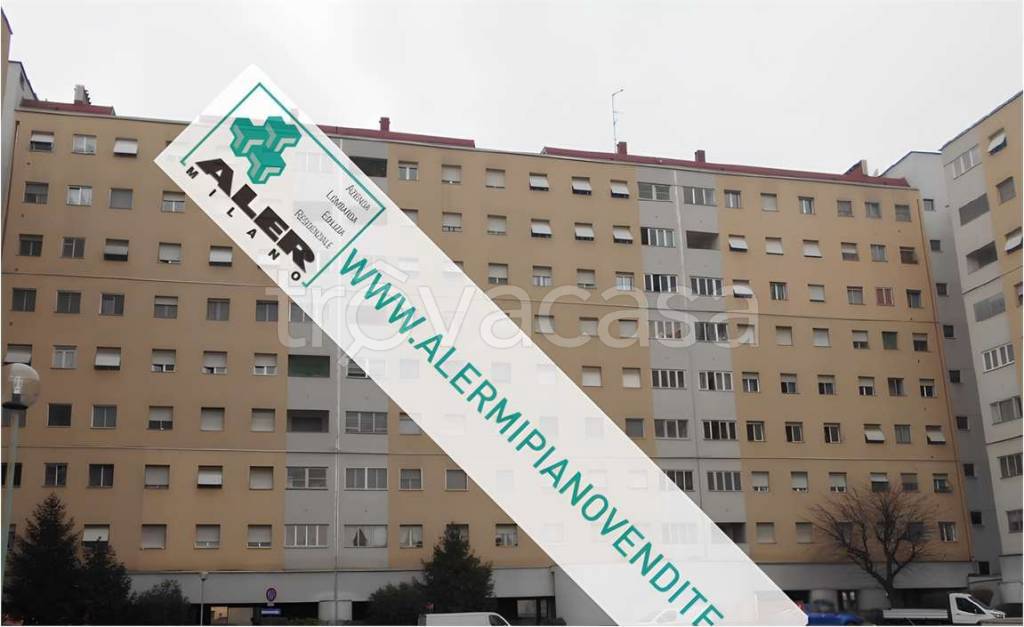 appartamento in vendita a Milano in zona Quarto Cagnino