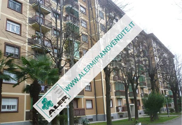appartamento in vendita a Milano in zona Gallaratese