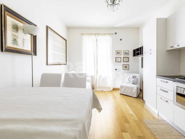 appartamento in vendita a Milano in zona Famagosta