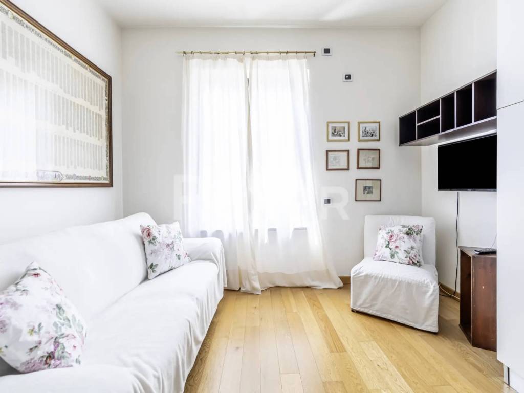 appartamento in vendita a Milano in zona Famagosta