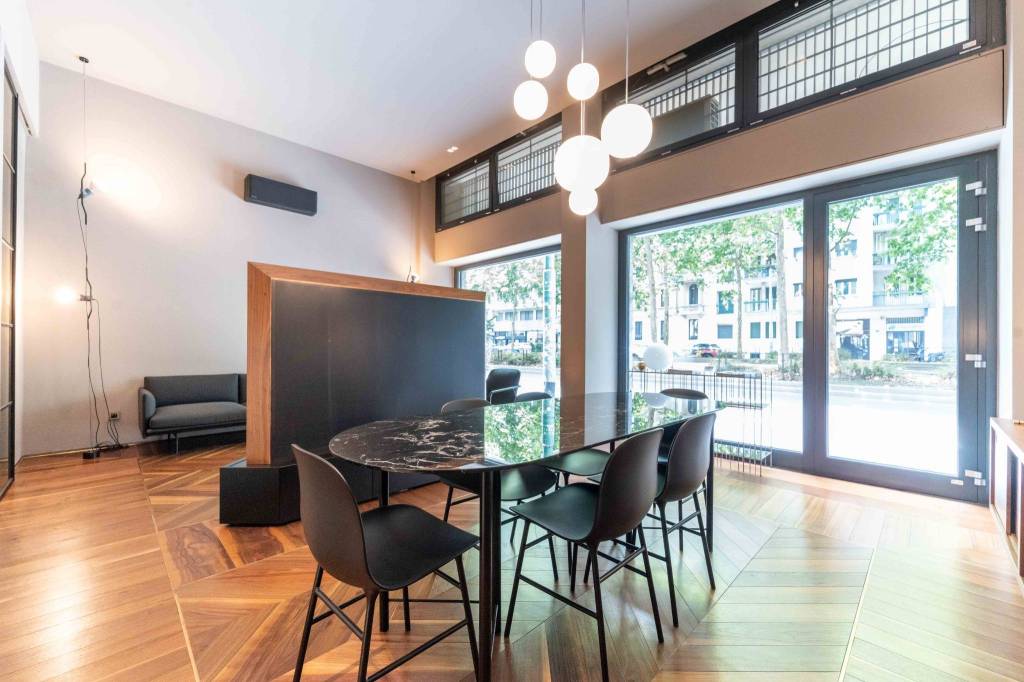 negozio in vendita a Milano
