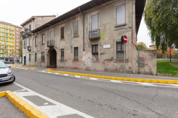 appartamento in vendita a Milano in zona Niguarda