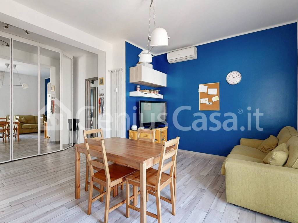 appartamento in vendita a Milano in zona Dergano
