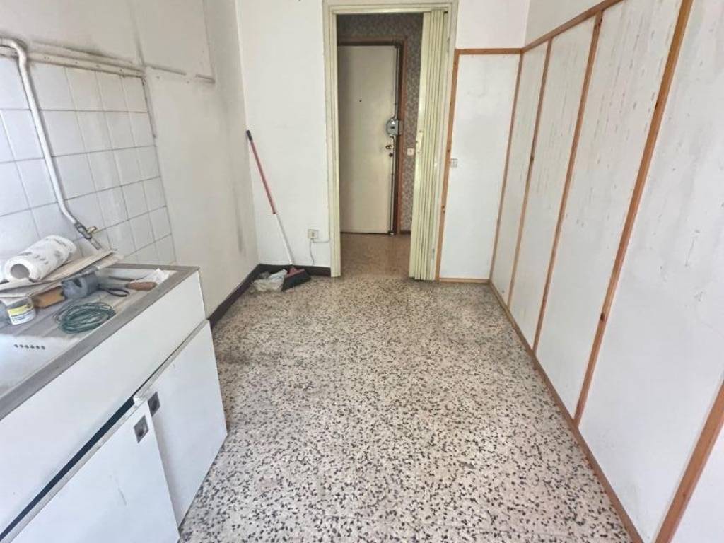 appartamento in vendita a Milano in zona Famagosta