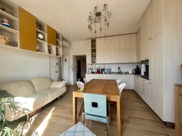 appartamento in vendita a Milano in zona Porta Genova