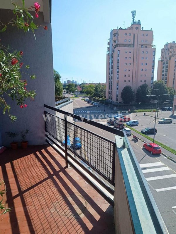 appartamento in vendita a Milano in zona Quarto Cagnino