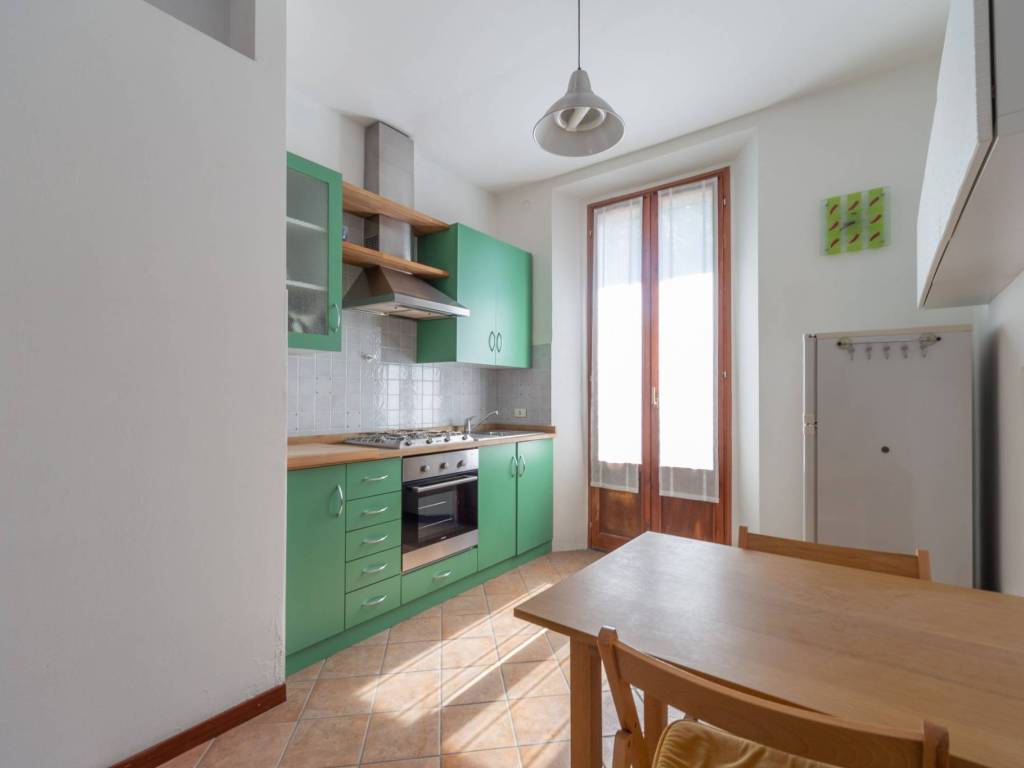 appartamento in vendita a Milano in zona Vigentino