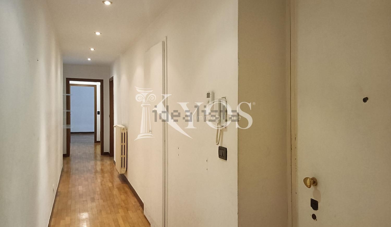 appartamento in vendita a Milano in zona Cinque Giornate
