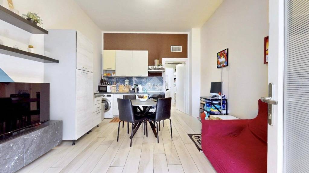 appartamento in vendita a Milano in zona Forlanini
