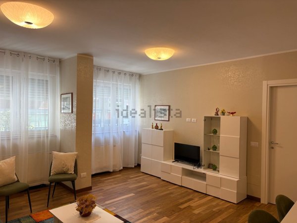 appartamento in vendita a Milano in zona Guastalla