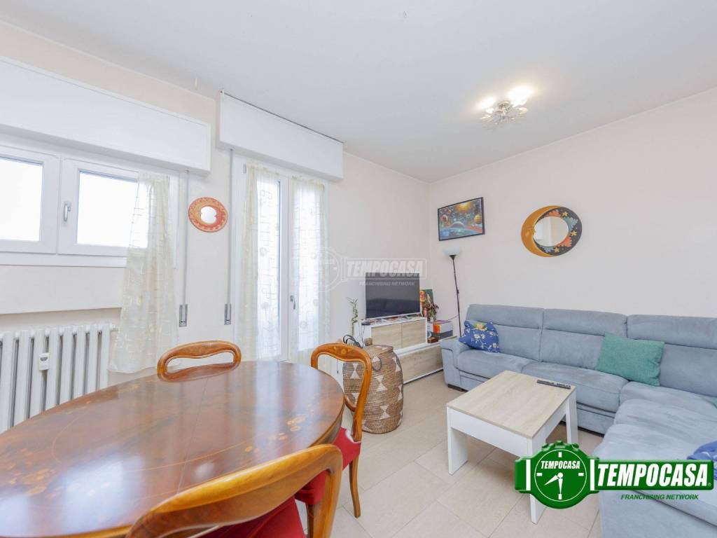 appartamento in vendita a Milano in zona Trenno