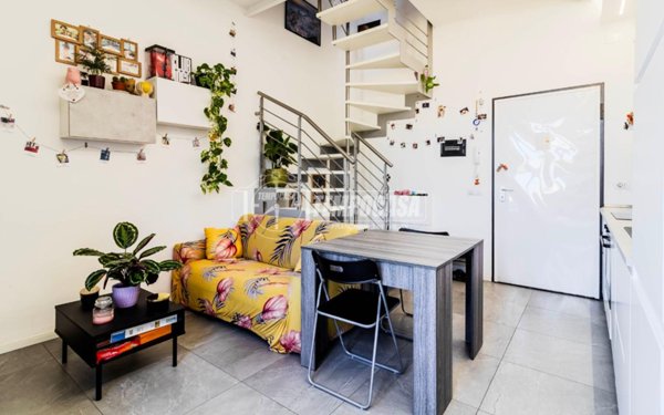 appartamento in vendita a Milano in zona Piazzale Lodi