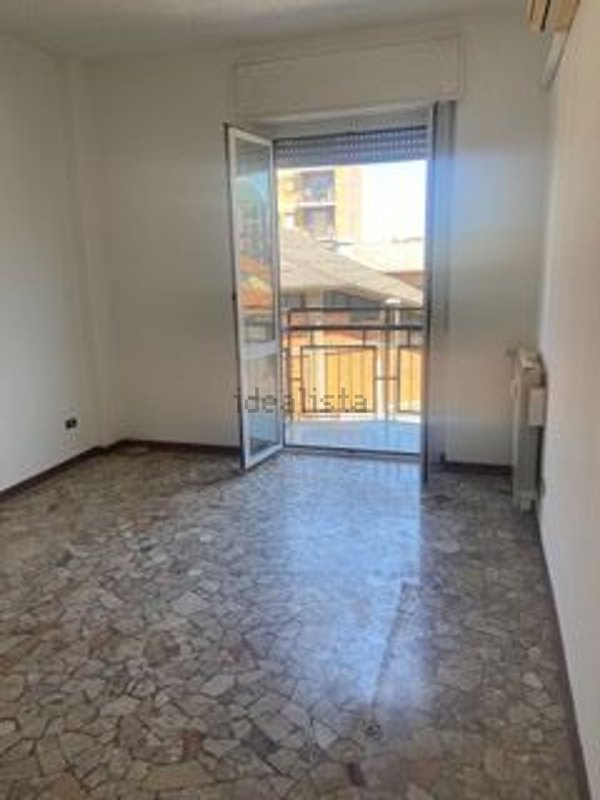 appartamento in vendita a Milano in zona Gorla