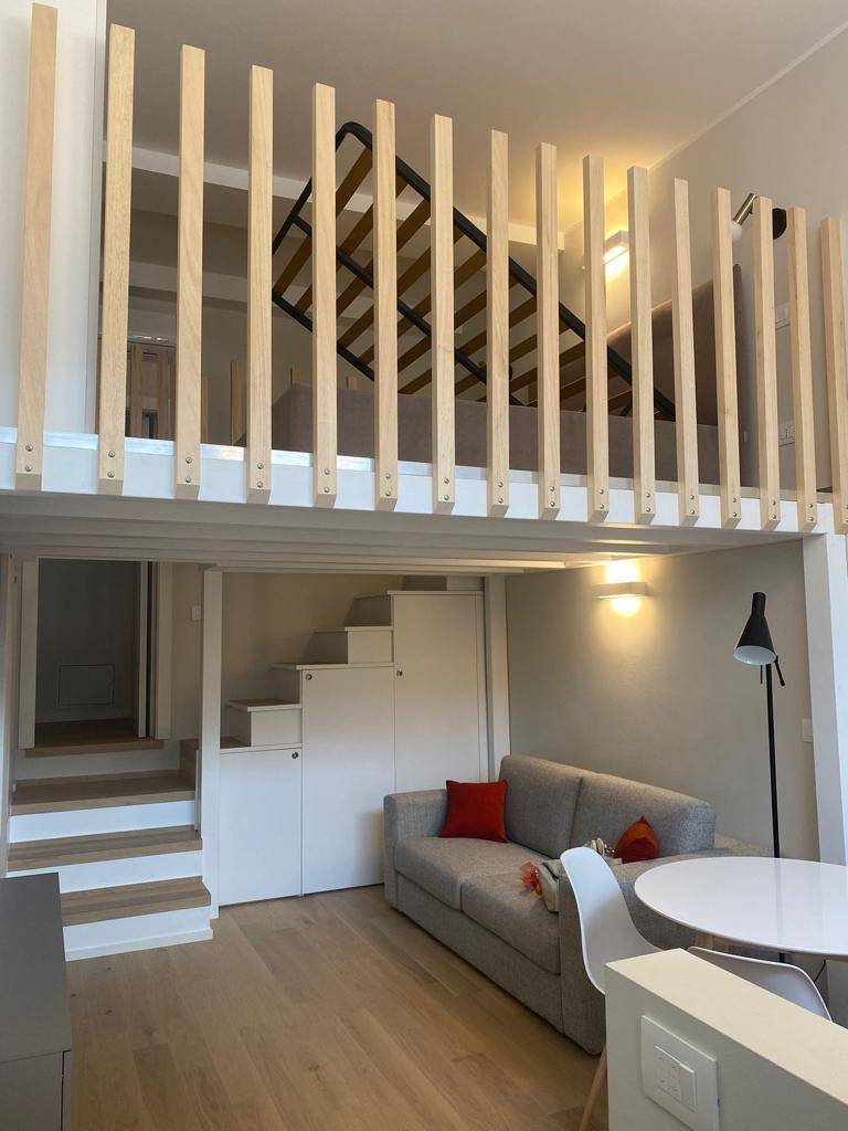 appartamento in vendita a Milano in zona Isola