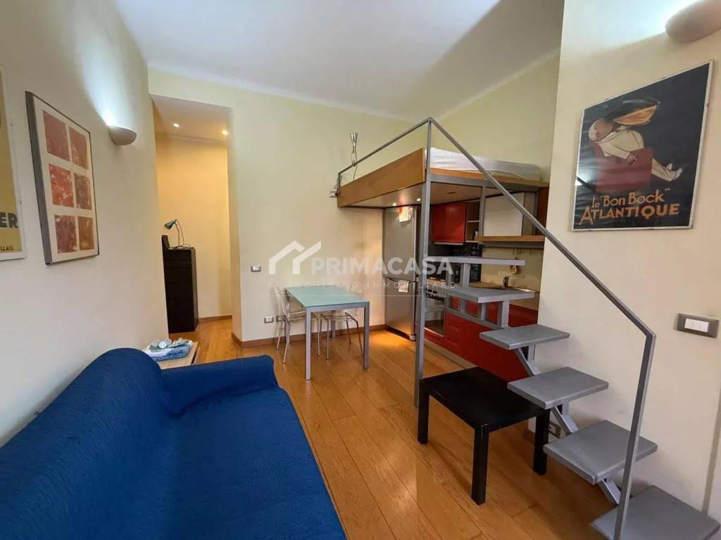 appartamento in vendita a Milano in zona Piazzale Lodi