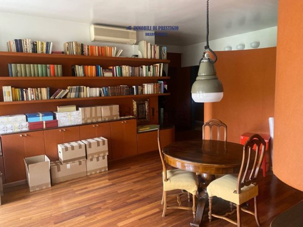 appartamento in vendita a Milano in zona Isola