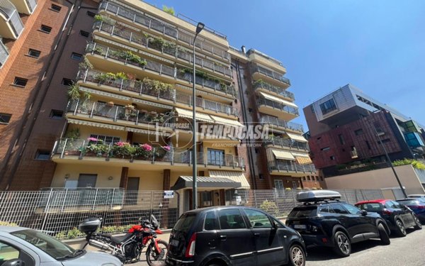 casa indipendente in vendita a Milano in zona Bicocca