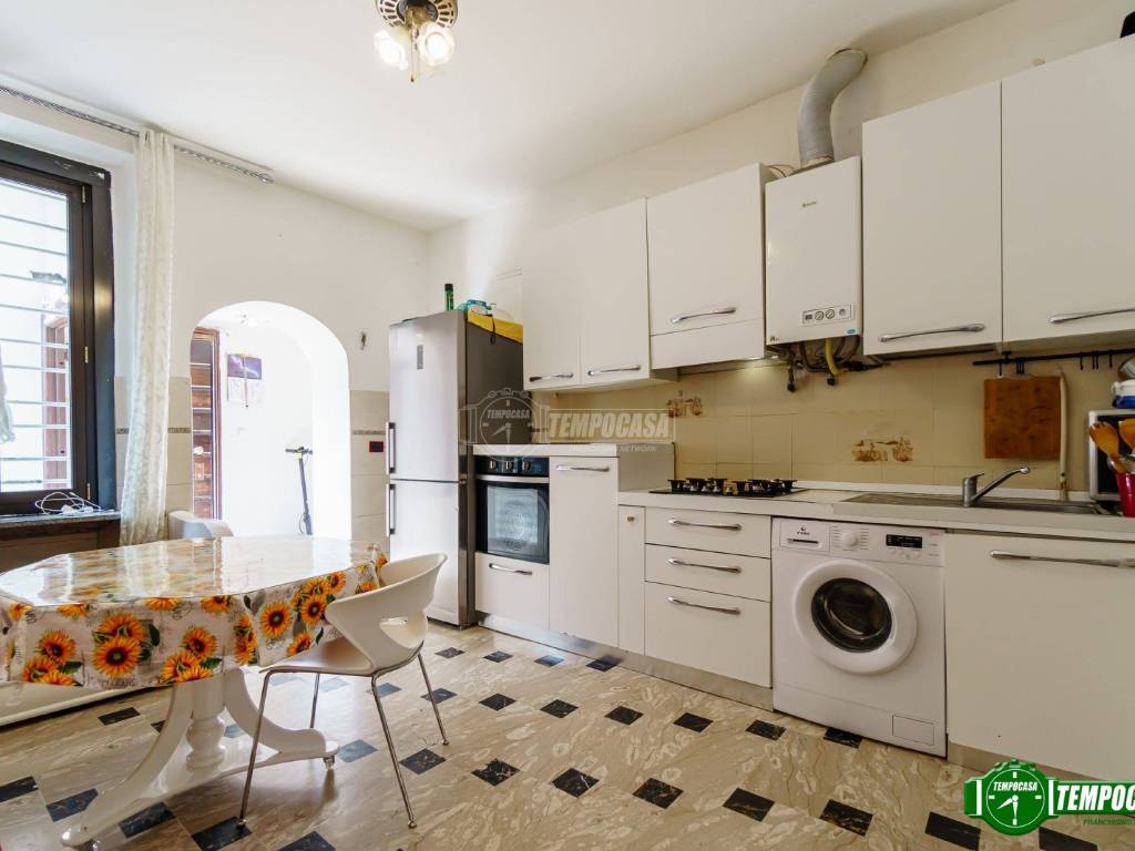 appartamento in vendita a Milano in zona Centro Direzionale