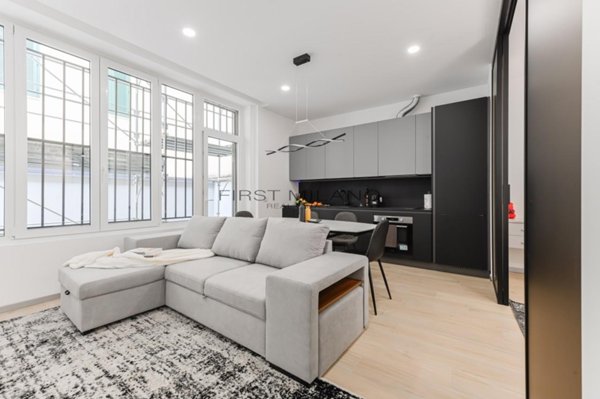 appartamento in vendita a Milano in zona Ponte Seveso