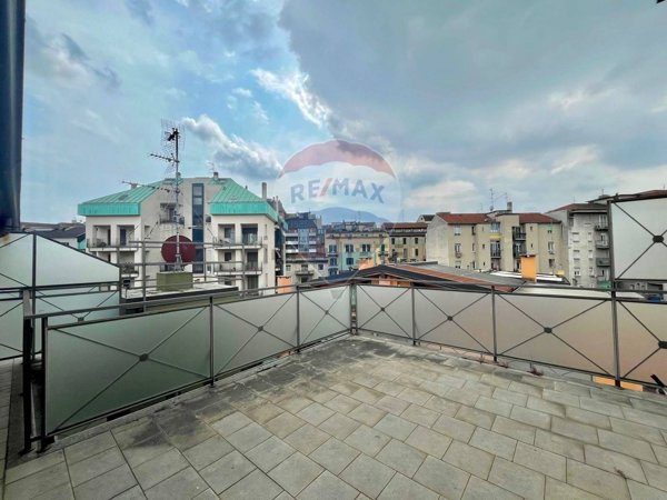 appartamento in vendita a Milano in zona Cagnola