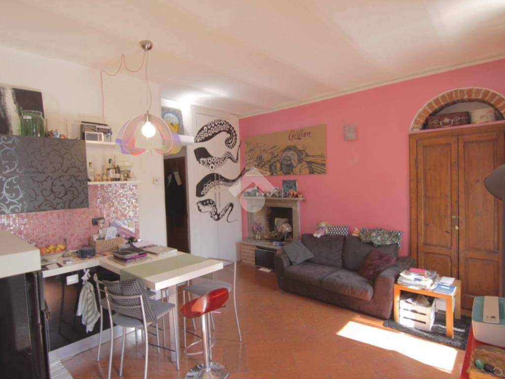 appartamento in vendita a Milano in zona Barona