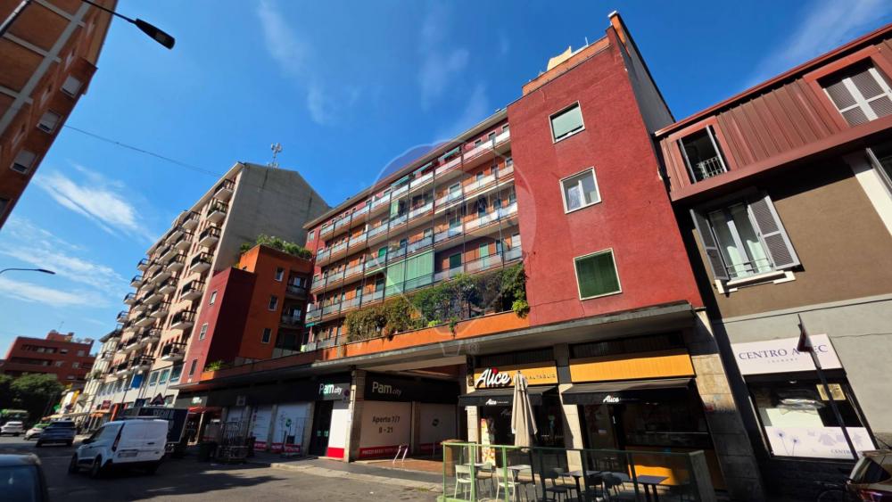 appartamento in vendita a Milano in zona Dergano