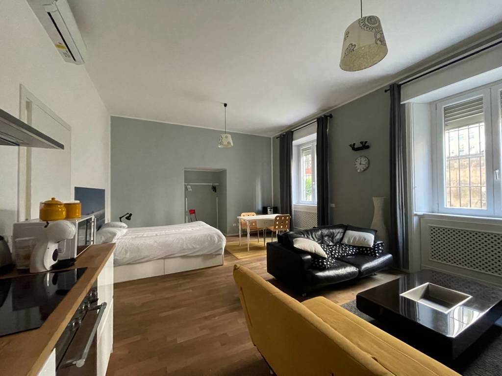 appartamento in vendita a Milano in zona Centro Direzionale