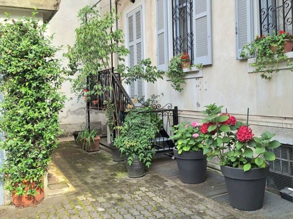 appartamento in vendita a Milano in zona Porta Romana