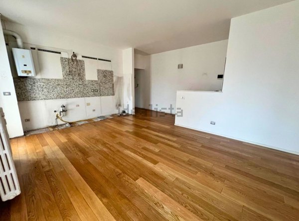 appartamento in vendita a Milano in zona Garegnano